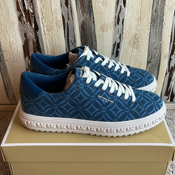 MICHAEL MICHAEL KORS Grove Logo Jacquard Sneaker Size 7 NEW! - Picture 3 of 9